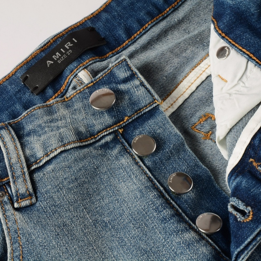 Amr Staggered Blue Jeans