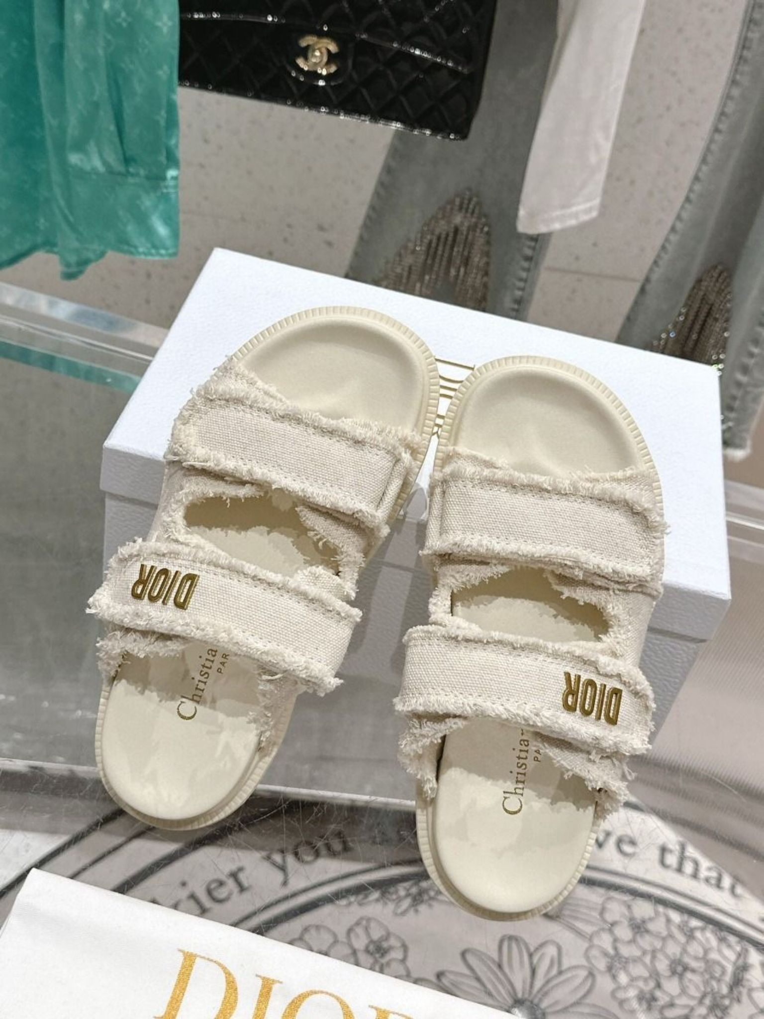 DOR SANDALEN