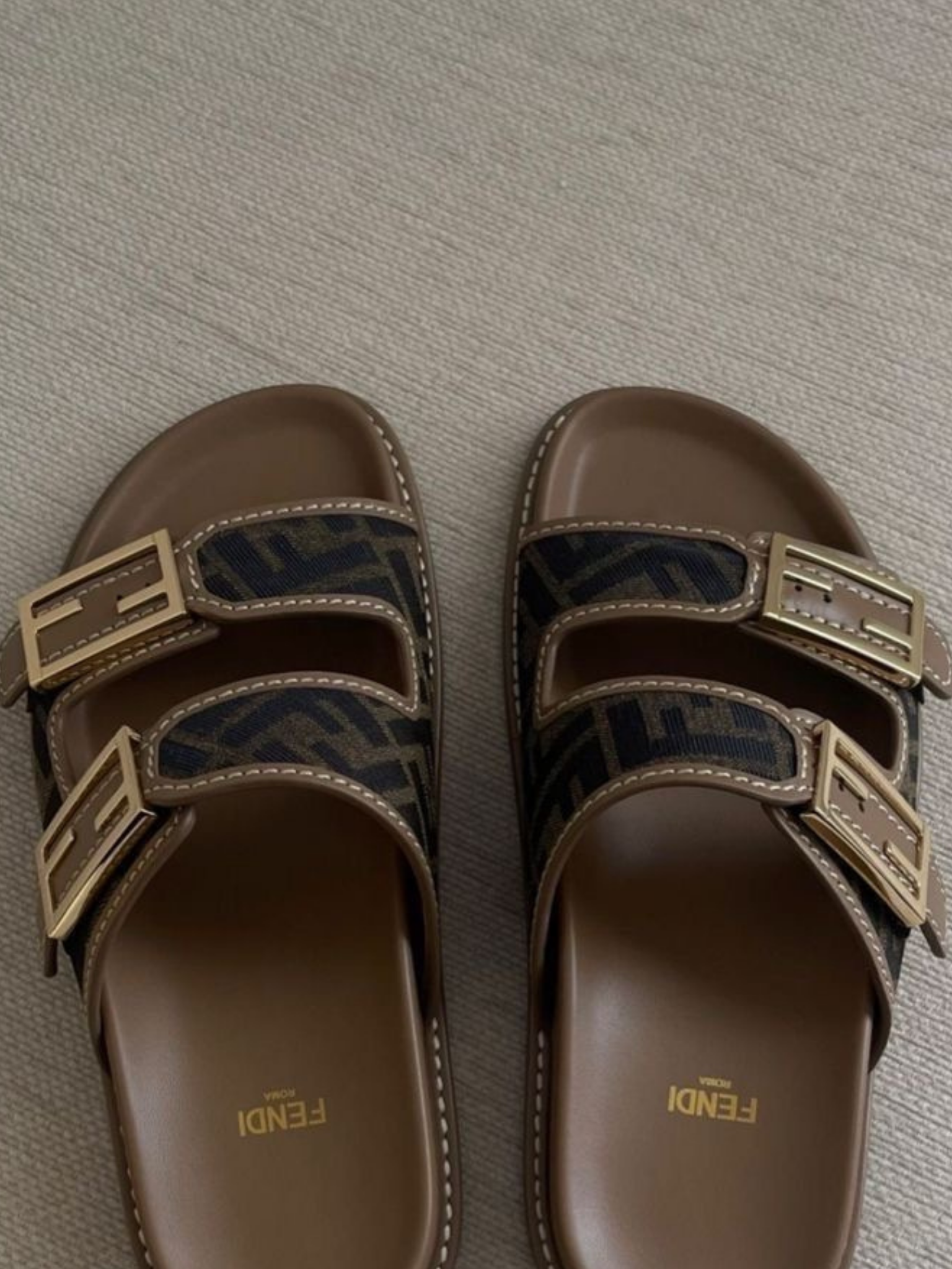 FEE SANDALEN
