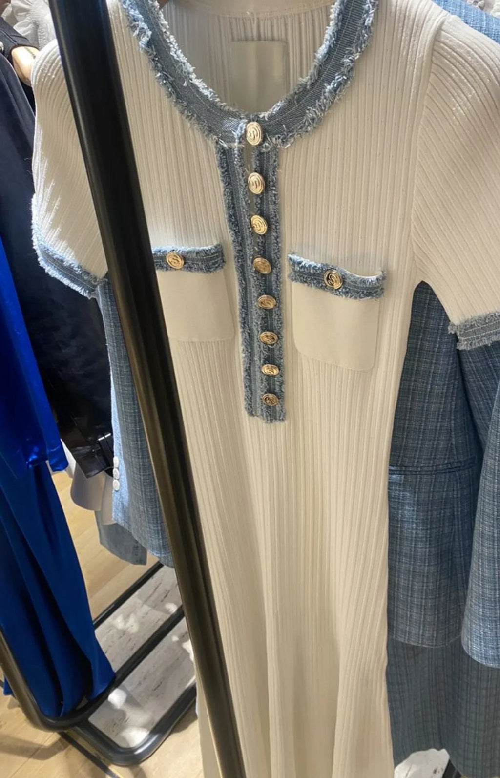 ALMA MAXIKLEID